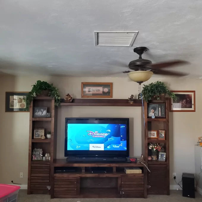 【Furniture】Maddie Entertainment Center for TVs up to 75