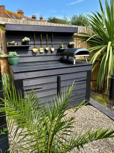 Outdoor Pizza oven kitchen pizza server BBQ table with full Cupboard